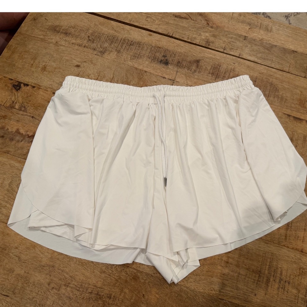 No Comment Plus White Active Drawstring Shorts Plus Size 2X